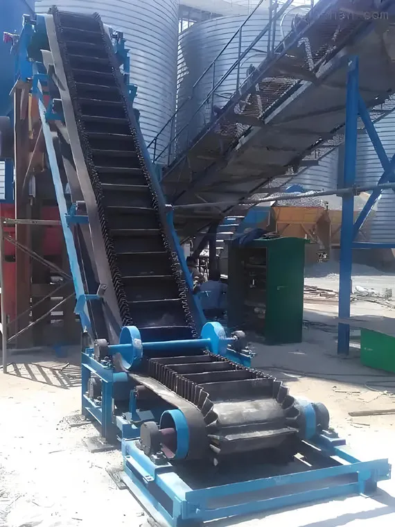 SIDEWALL CONVEYOR