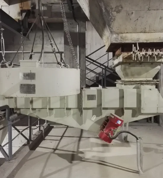 Motor Vibrating Feeder