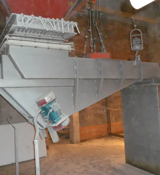 Motor Vibrating Feeder