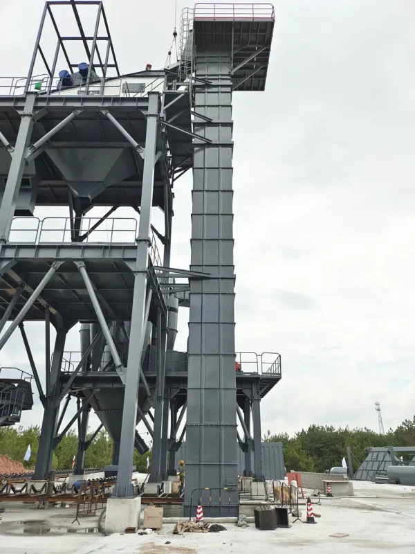 bucket elevator 18